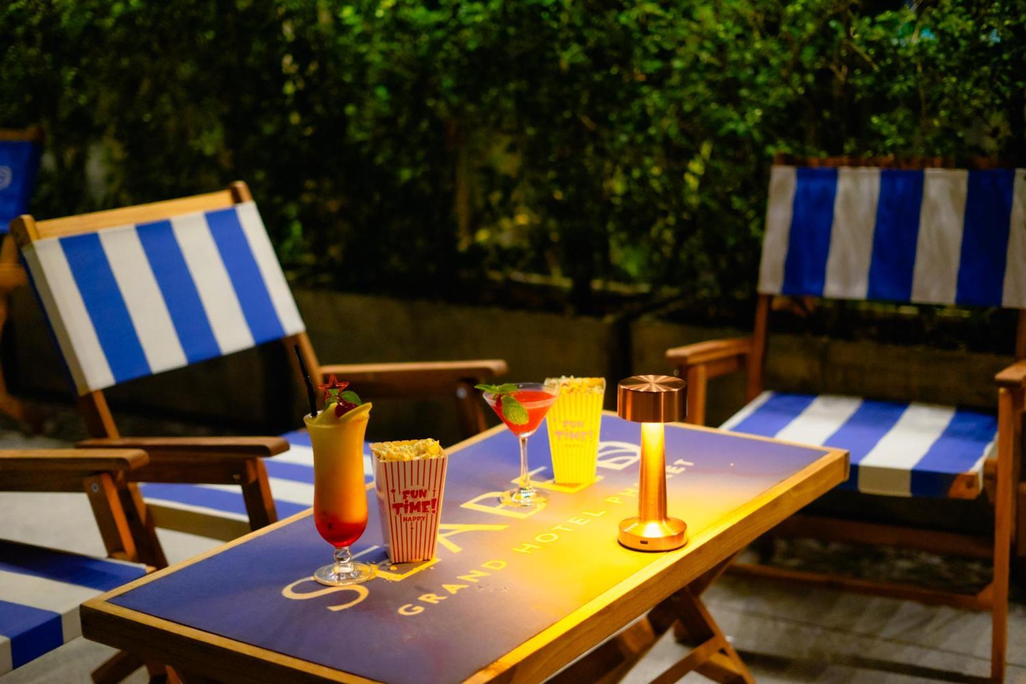 Seabed Grand Hotel Phuket - Sha Extra Plus Ngoại thất bức ảnh The 29 Bar